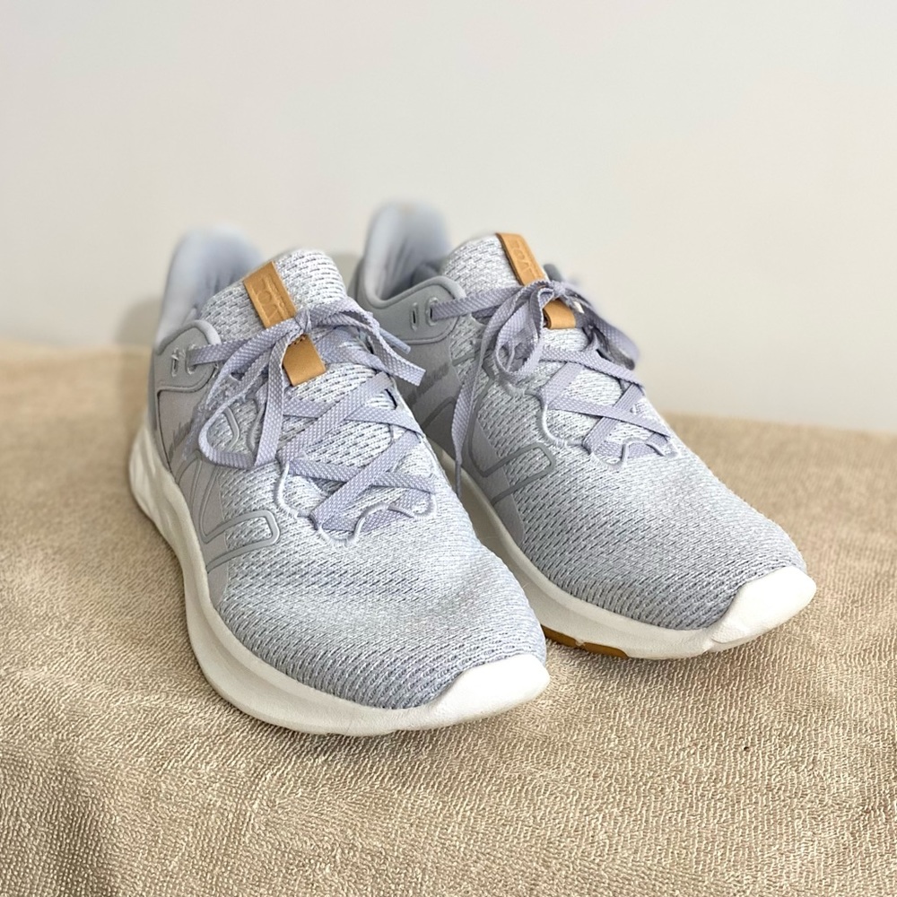 New Balance Fresh Fresh Foam Roav v2 Sneaker Women’s size 11